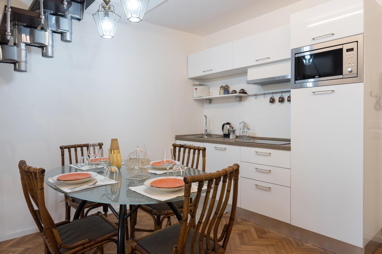 Old Bridge: Historical And Chic Apartment Florence Luaran gambar