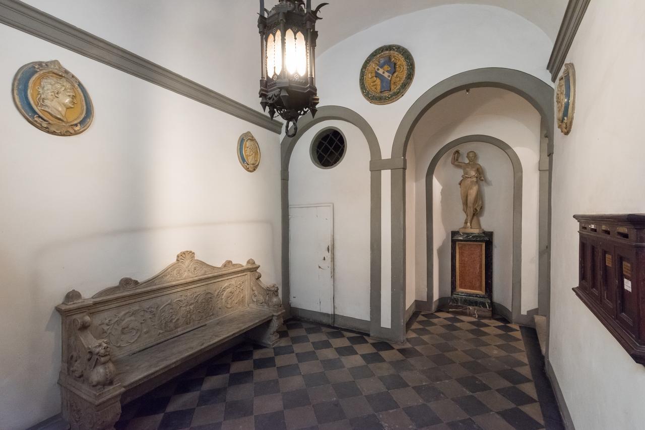 Old Bridge: Historical And Chic Apartment Florence Luaran gambar