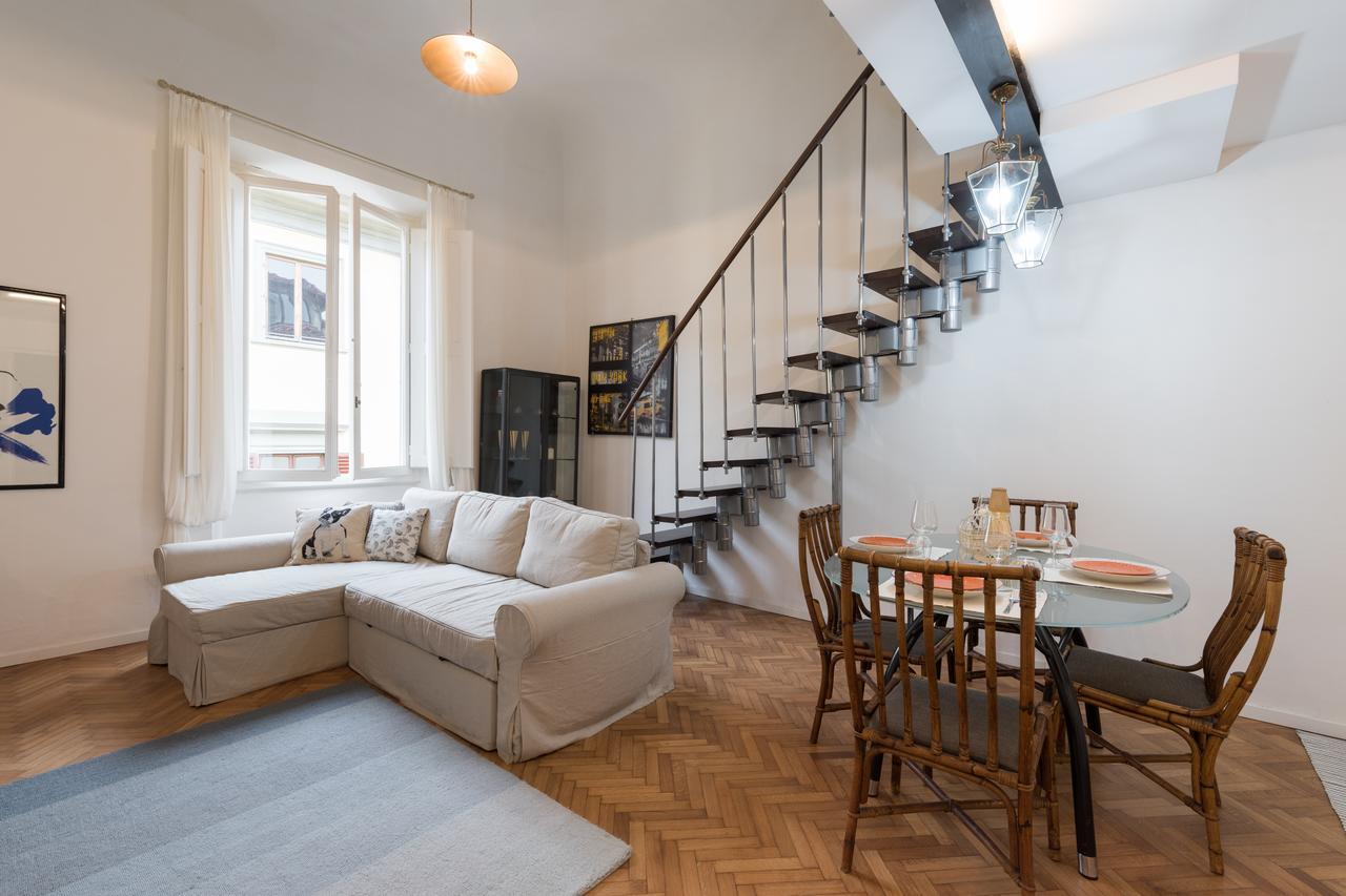 Old Bridge: Historical And Chic Apartment Florence Luaran gambar