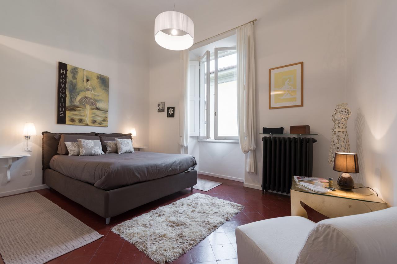 Old Bridge: Historical And Chic Apartment Florence Luaran gambar